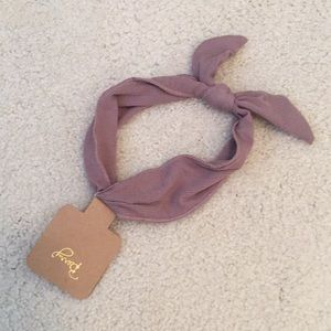 BRAND NEW Mauve Tie Headband.
